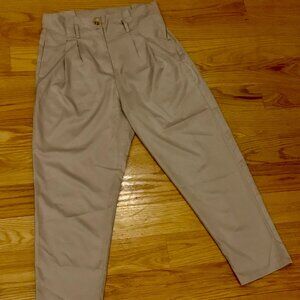 Shein High-Waisted Pleated Tapered Pants – Size Large (US 8/10, EU 40/42)